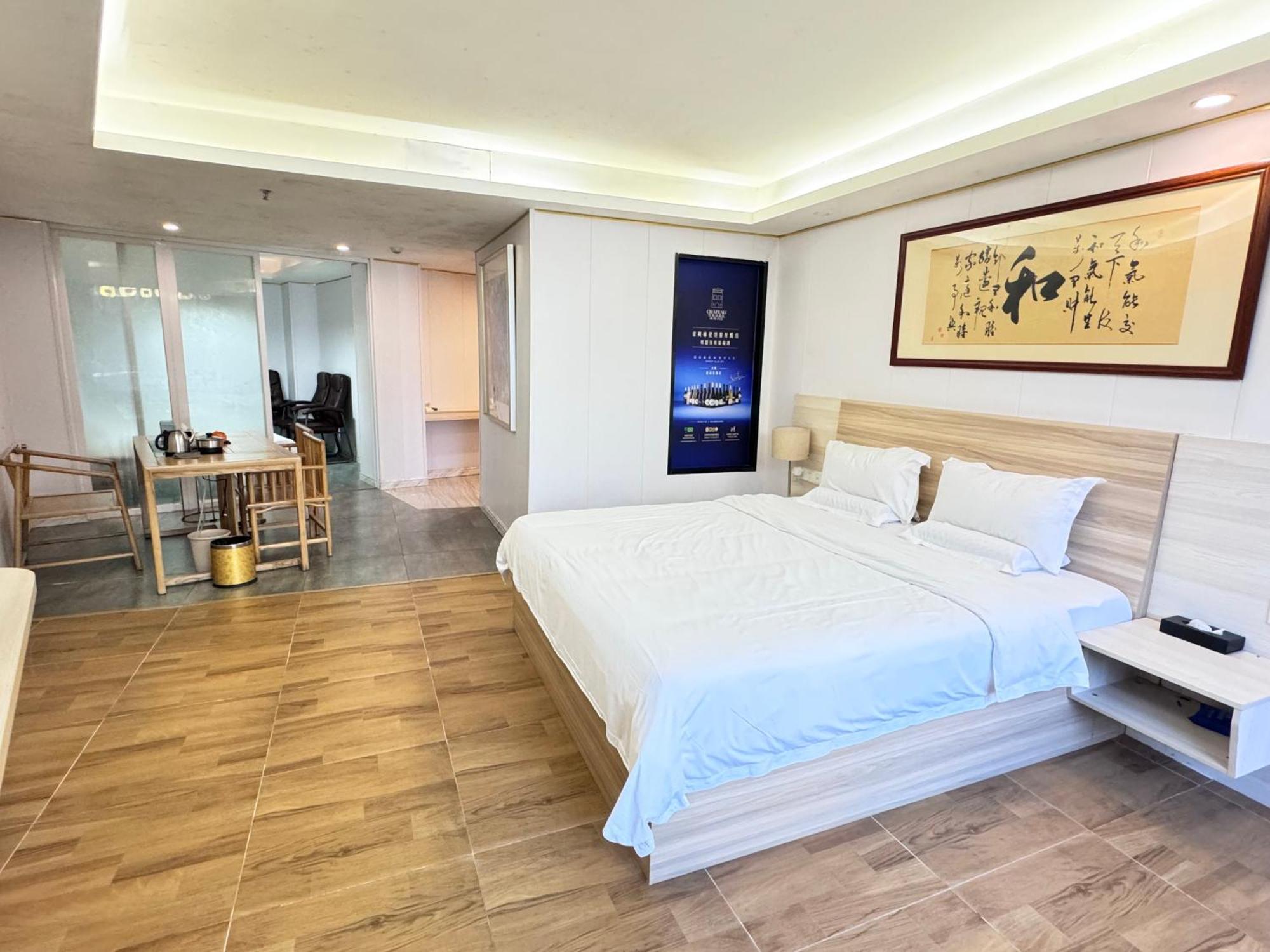 Zhuhai Dreamers Capsule Hotel Exterior photo
